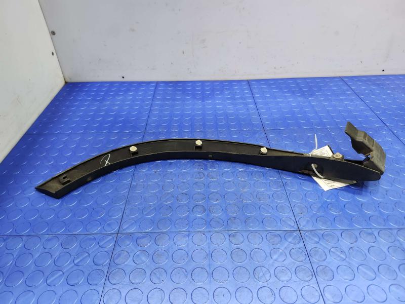 2018 Toyota Highlander Wheel Opening Moulding