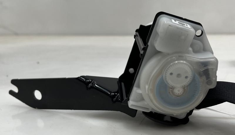 2015 Subaru Crosstrek Rear Seat Belt
