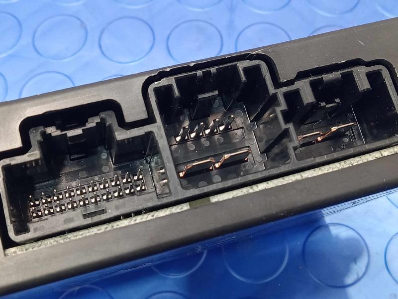2017 Buick Lacrosse Control Module Genuine OEM 13507552
