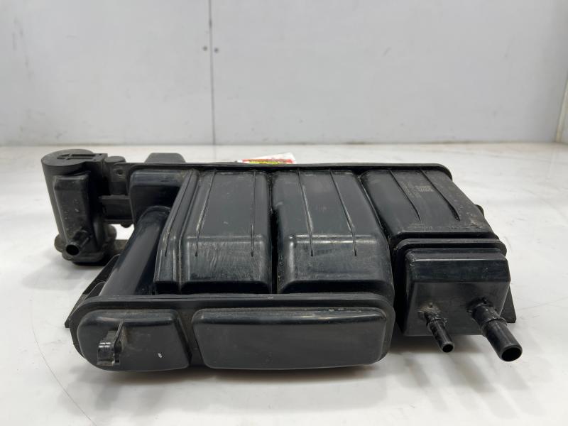 2017 - 2020 Hyundai Elantra 2.0L Sedan Fuel Vapor Charcoal Canister OEM  31420F3500