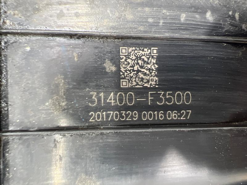 2017 - 2020 Hyundai Elantra 2.0L Sedan Fuel Vapor Charcoal Canister OEM  31420F3500