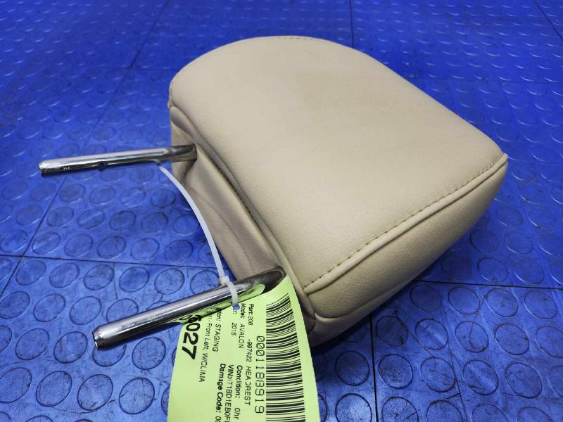 2015 Toyota Avalon Headrest