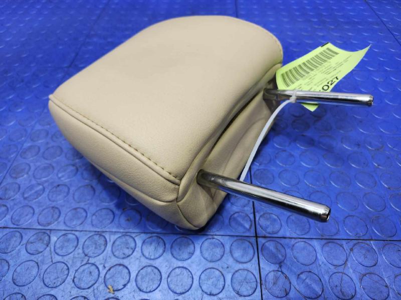 2015 Toyota Avalon Headrest