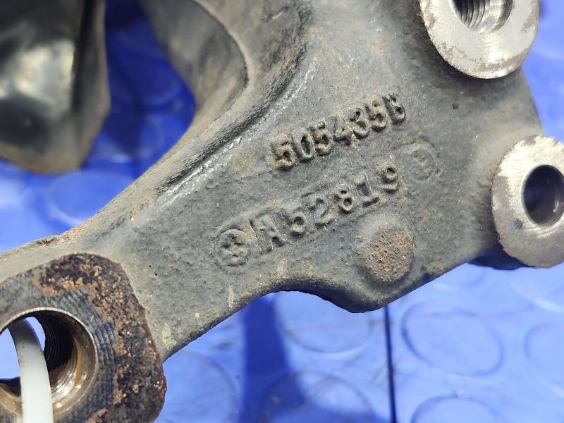 2020 Volkswagen Passat Rear Knuckle/Stub Axle