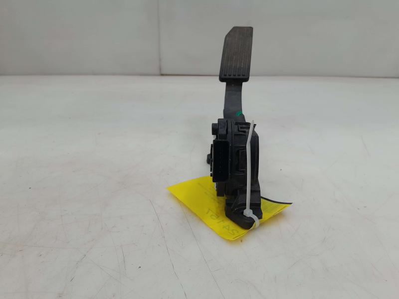 2020 GMC Canyon Pedal Assembly