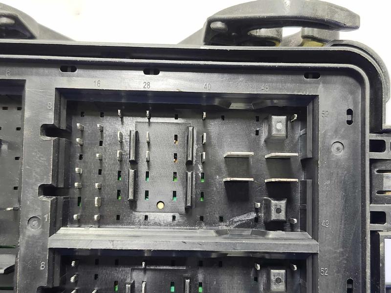 2014 Cadillac CTS Engine Fuse Box
