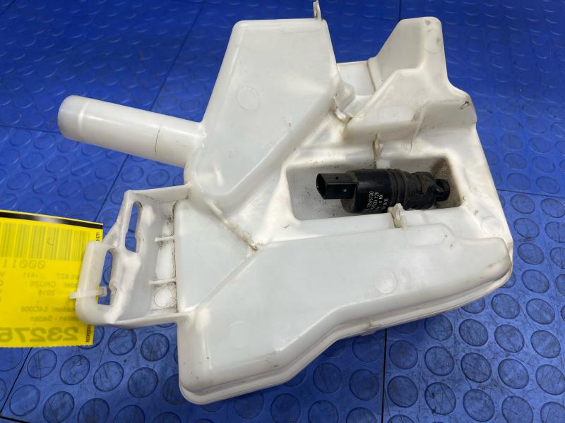 2018 Chevrolet Cruze Washer Bottle