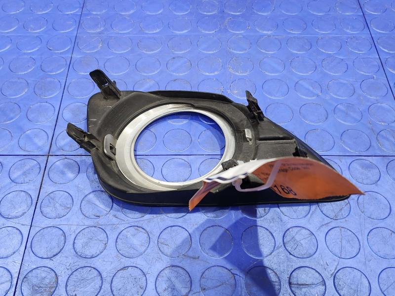 2011 Toyota Camry Grille