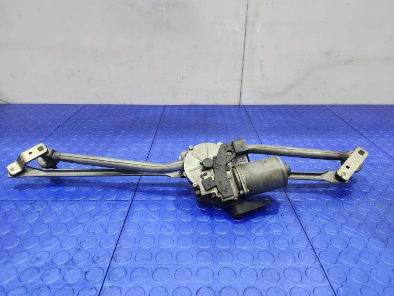 2012 Mercedes Sprinter Wiper Motor Front