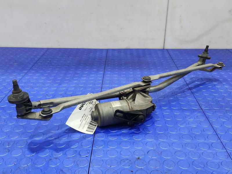 2012 Mercedes Sprinter Wiper Motor Front