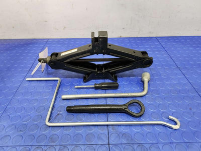 2014 Lexus IS 250 Jack Assembly
