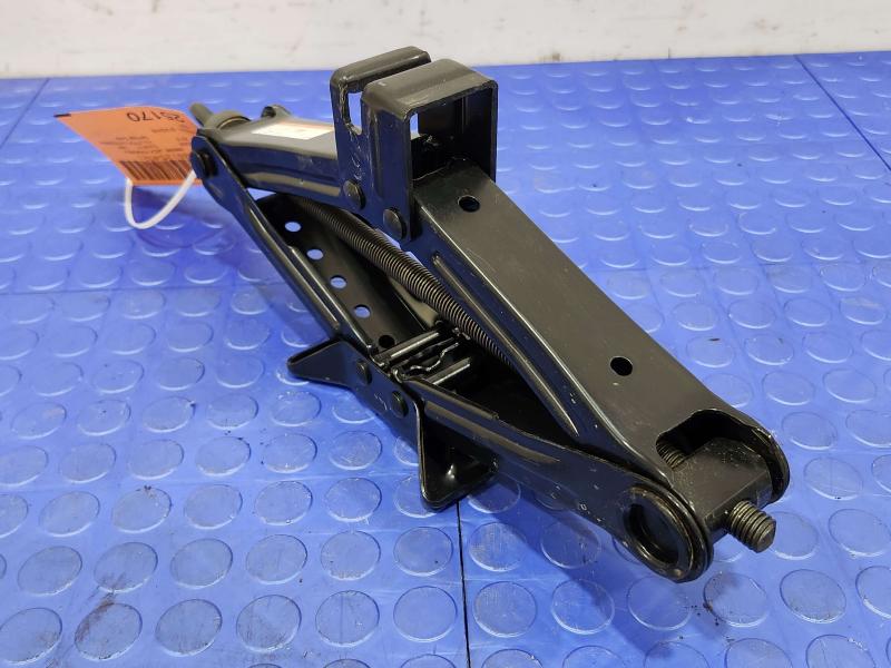 2014 Lexus IS 250 Jack Assembly