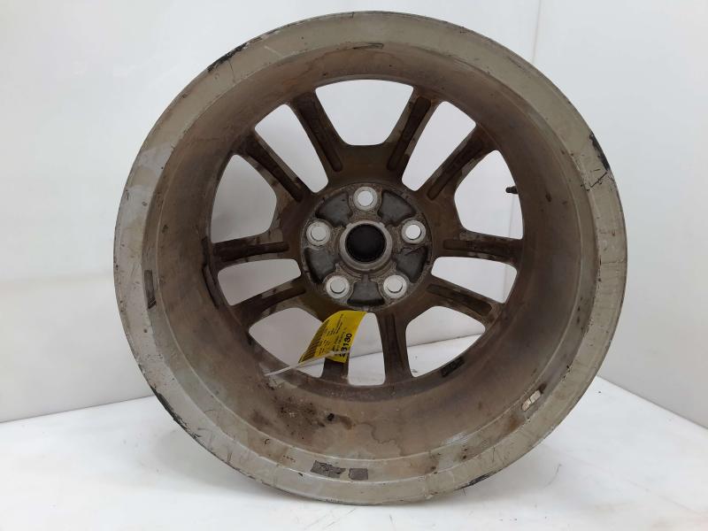 2013 Chevrolet Malibu Wheel