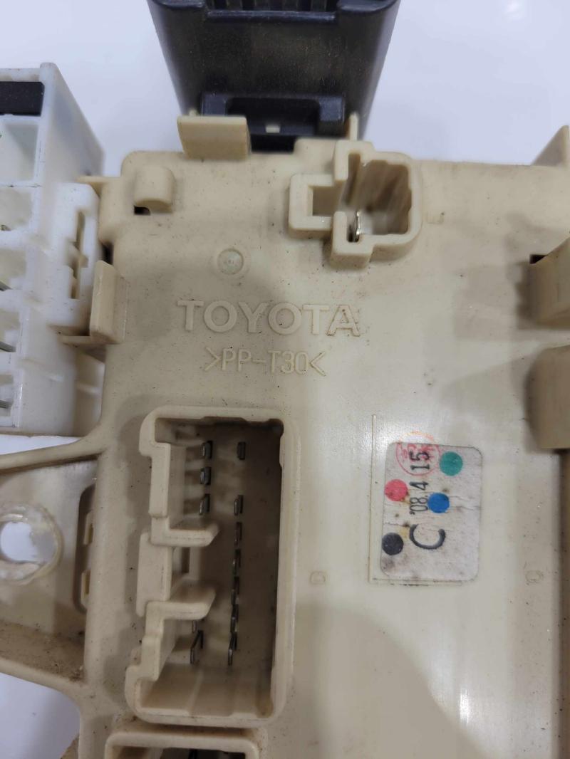 2009 Lexus RX350 Rear Cabin Fuse Box Junction Block Multiplex OEM