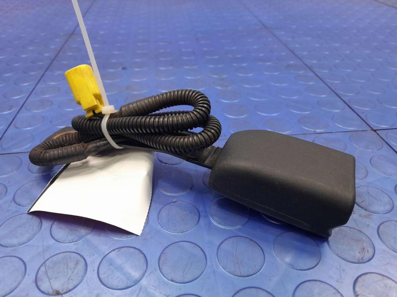 2015 Subaru Crosstrek Front Seat Belt