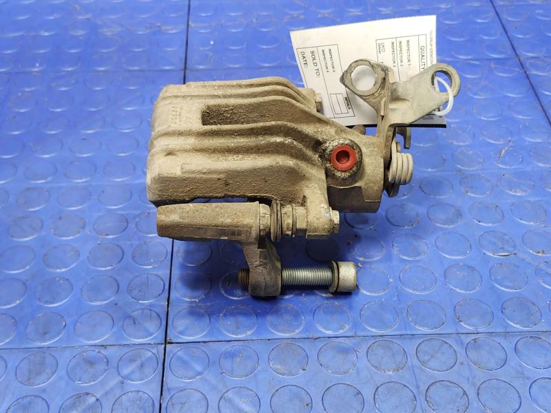 2015 Volkswagen Beetle Caliper