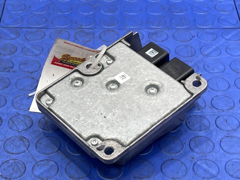 2012-2013 Dodge Durango SRS Restraint Control Module Genuine OEM 68025610AH