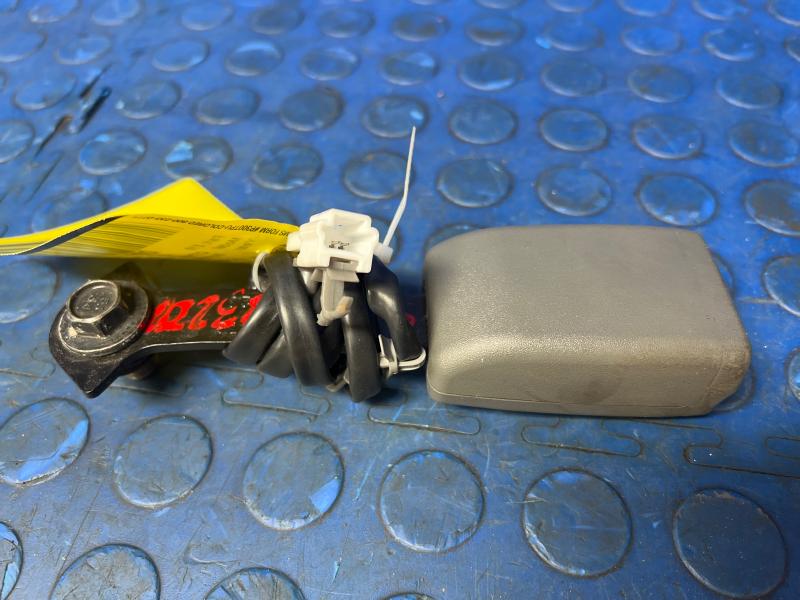 2015 Chevrolet City Express Front Seat Belt