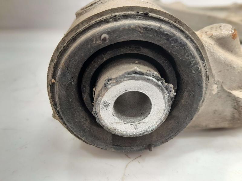 2011 Jeep Grand Cherokee Lower Control Arm Rr
