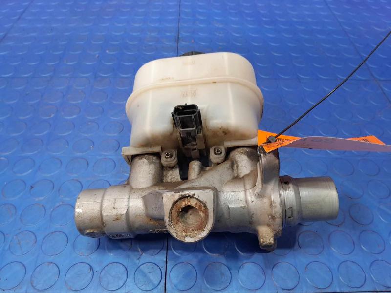 2011-2013 Ford F-150 Brake Master Cylinder Assembly Genuine OEM DL3Z2140A