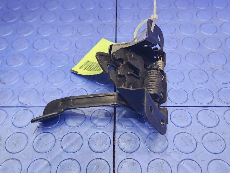 2014-2016 Kia Forte Hood Lock Latch Assembly Genuine OEM 81130-A7000