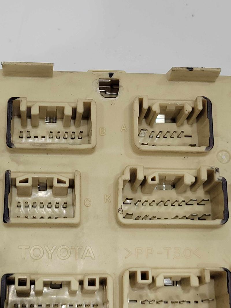 2009 Lexus RX350 Cabin Fuse Box Junction Block Multiplex OEM