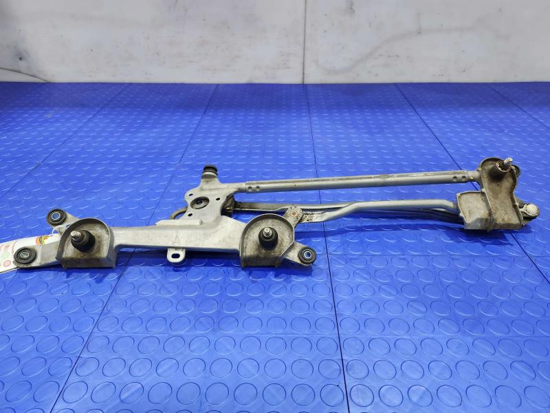 2010-2015 Toyota Prius Windshield Wiper Linkage Transmission OEM 8515047140