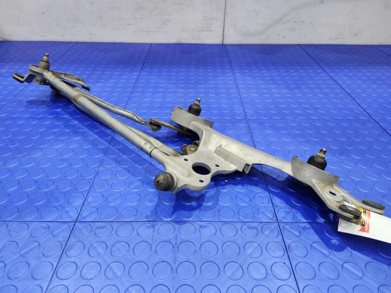 2010-2015 Toyota Prius Windshield Wiper Linkage Transmission OEM 8515047140