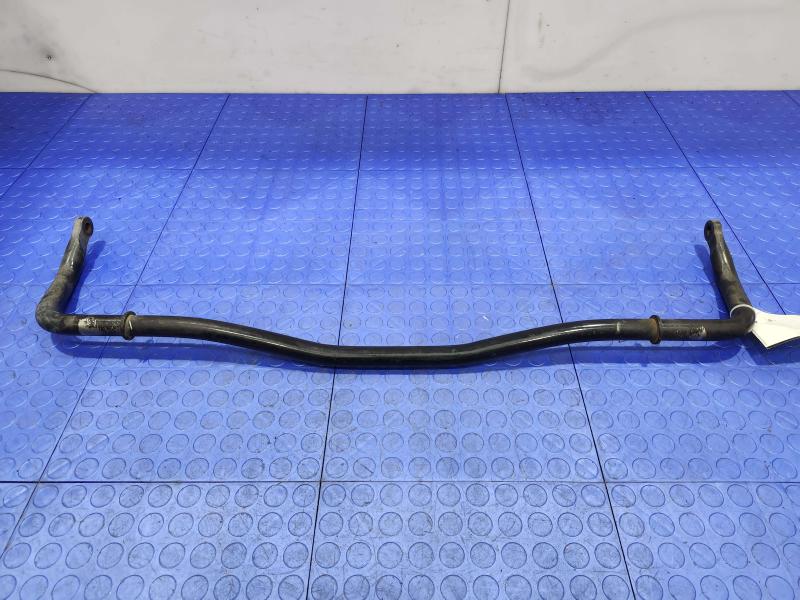 2013 Chrysler 300 Stabilizer Bar