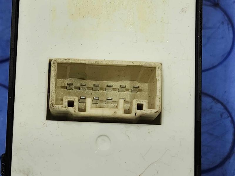2015 Mazda Mazda6 Door Switch Front