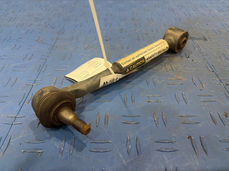 2007 Toyota RAV4 Lower Control Arm Rr