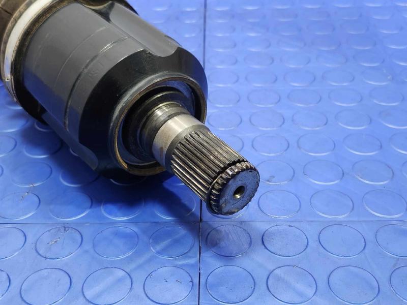 2013 Hyundai Santa Fe Axle Shaft