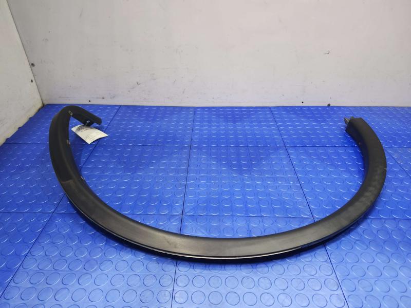2013 Infiniti FX35 Wheel Opening Moulding