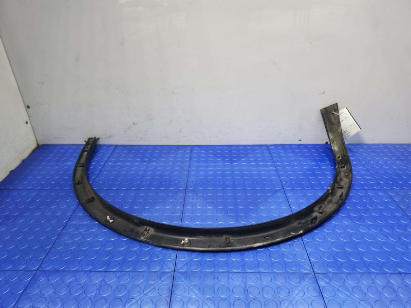 2013 Infiniti FX35 Wheel Opening Moulding