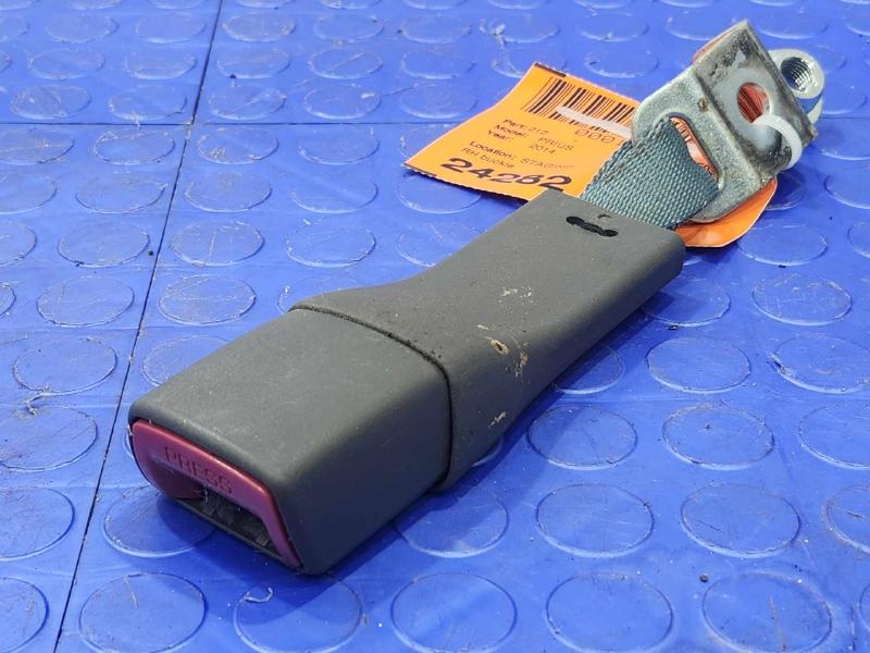 2014 Toyota Prius Rear Seat Belt