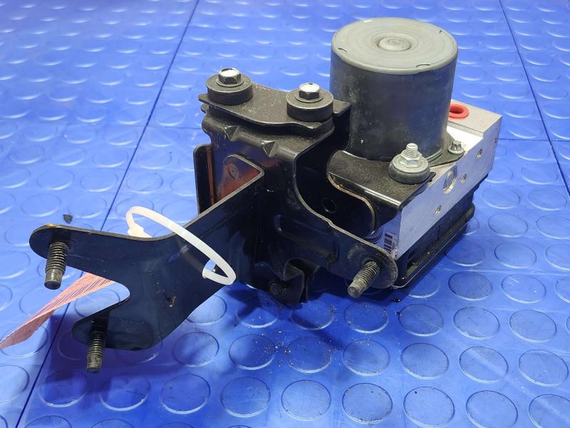 2013 Infiniti FX35 Anti-Lock Brake Parts