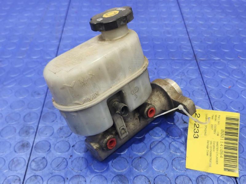2007-2008 Cadillac Escalade Brake Master Cylinder Assembly OEM 15844166