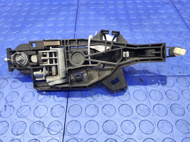 2017 Chevrolet Silverado 2500 Outside Door Handle