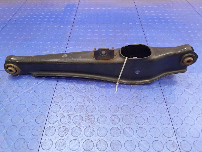 2016 Mitsubishi Outlander Lower Control Arm Rr