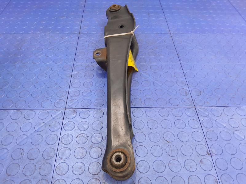 2016 Mitsubishi Outlander Lower Control Arm Rr
