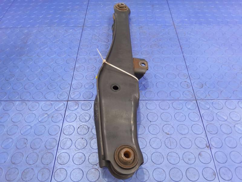 2016 Mitsubishi Outlander Lower Control Arm Rr