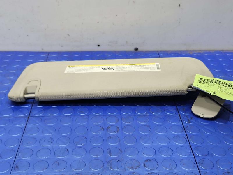 2012 GMC Yukon Sun Visor