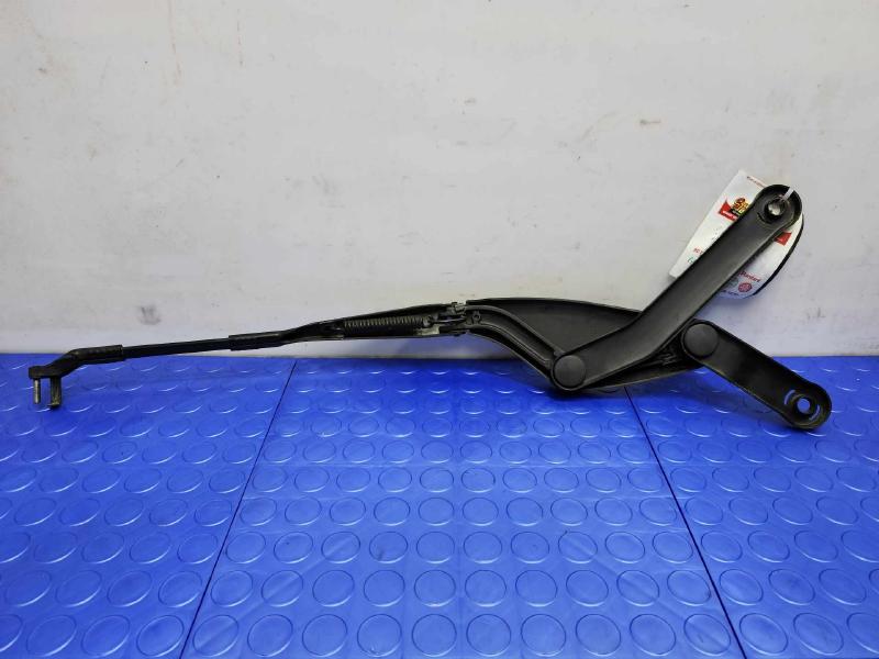 2006 Mercedes S-Class Wiper Arm