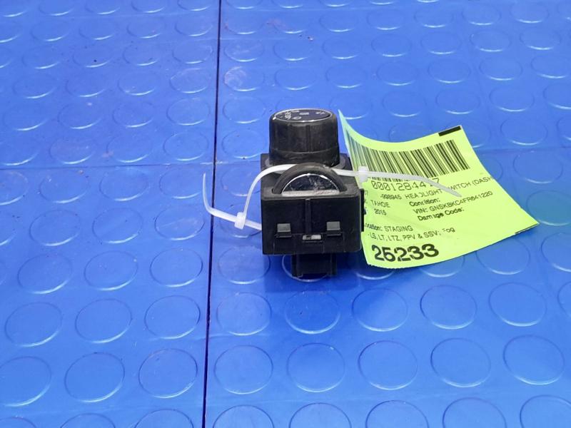 2015 Chevrolet Tahoe Headlight Switch (Dash Mtd)