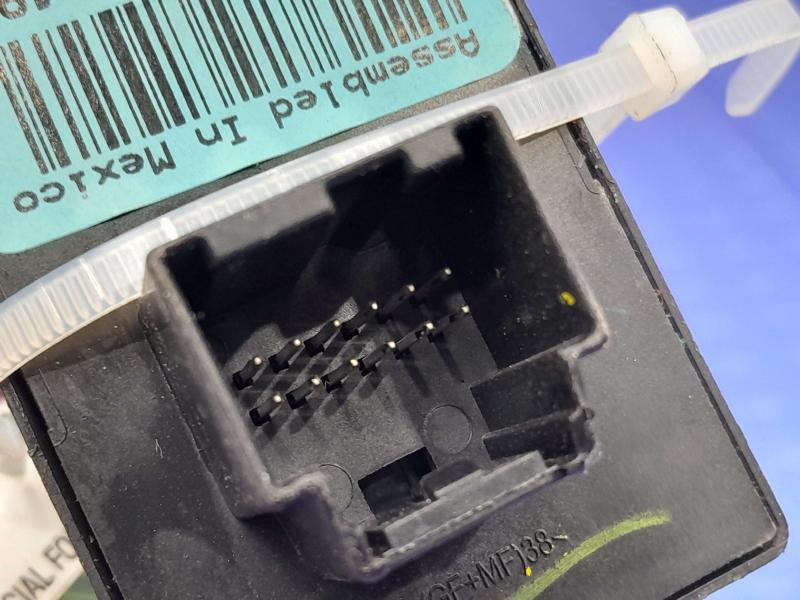 2015 Chevrolet Tahoe Headlight Switch (Dash Mtd)