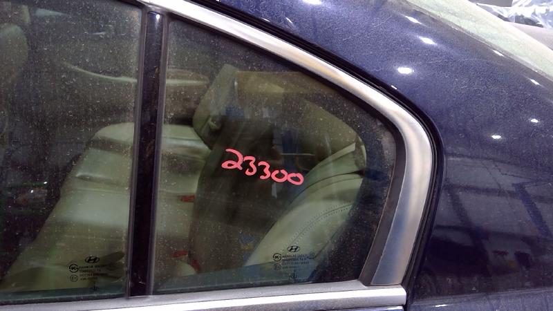 2012 Genesis Genesis Rear Vent Glass/Window
