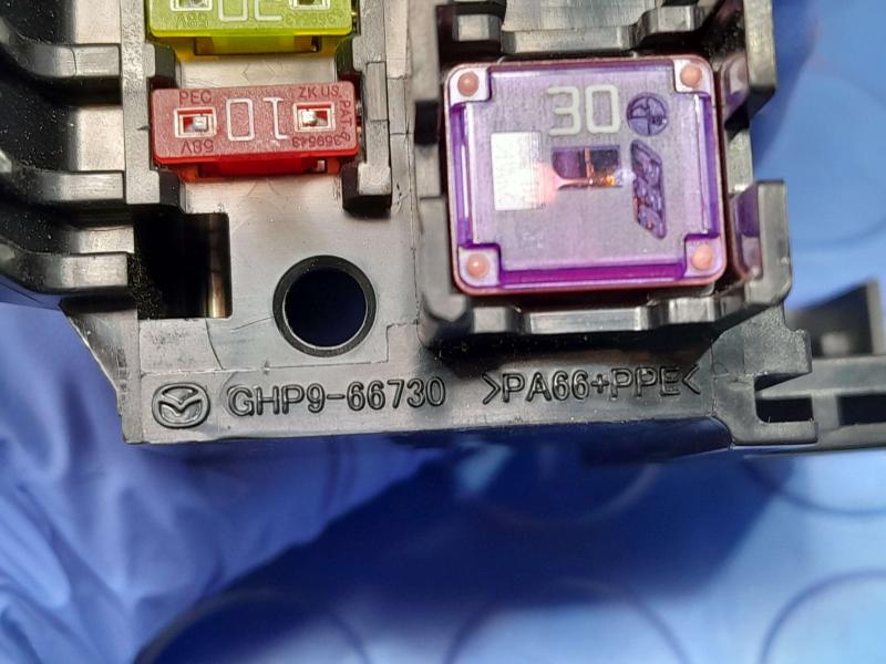 2016 Mazda Mazda6 Cabin Fuse Box