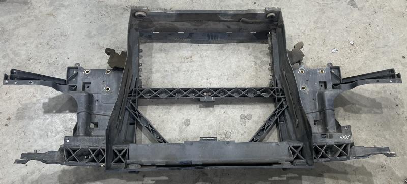 2008 Nissan Titan Radiator Support