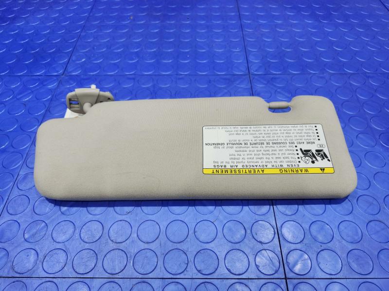 2013 Toyota Prius Sun Visor