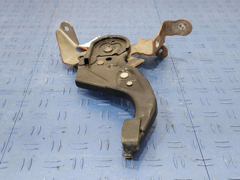 2003-2009 Toyota 4Runner OEM Parking Brake Pedal Assembly Genuine 46200-35010